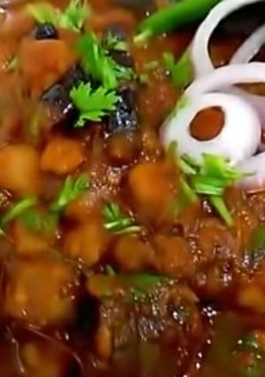 પંજાબી છોલે (Punjabi chhole recipe in gujarati) રેસીપી મુખ્ય ફોટો