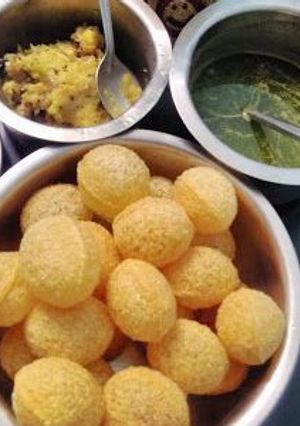 A picture of Pani Puri.