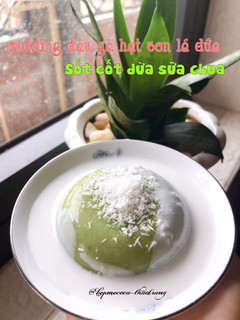 Hình của món Pudding đậu gà hạt sen lá nếp sốt cốt dừa sữa chua.