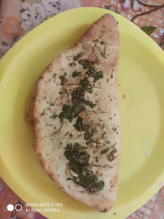 A picture of Garlic bread.