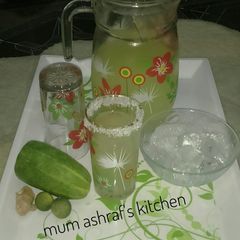 Cucumber with ginger drink A picture of Cucumber with ginger drink.