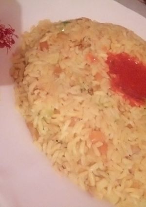صورة لوصفة ارز بالخضر فالمقلاة