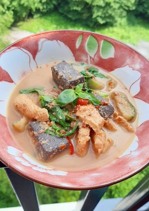 รูปของ แกงมะเขือใส่ไก่ พริกแกงคุณแม่