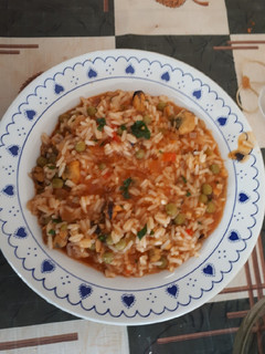 Una foto de Arroz con mejillones (a mi manera)