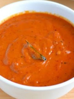 தக்காளி சட்னி (thakkali chutney recipe in Tamil) செய்முறை முக்கிய புகைப்படம்