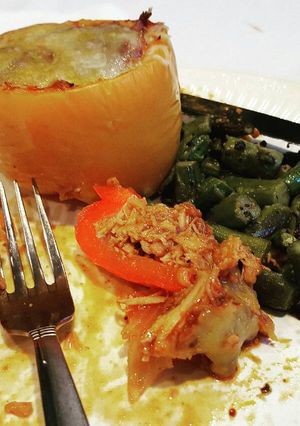 A picture of Enchilada-stuffed peppers.