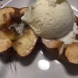Manzana al horno con helado!