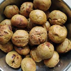 A picture of Baati.