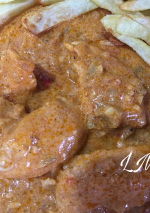 Una foto de Pollo al estilo tikka masala en olla GM