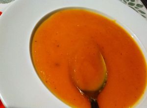 Une photo de Velouté de potiron / carottes à la muscade