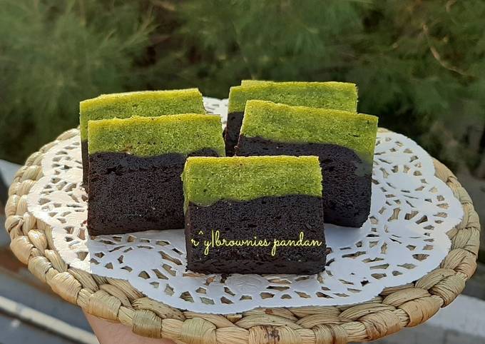 Brownies kukus Pandan (ala) amanda