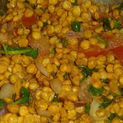 A picture of Chanadal.
