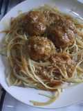 Pulpetas con tallarines