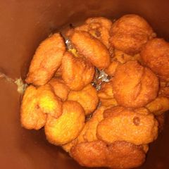 A picture of Posh akara cake.