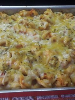 Una foto de Tortellini de queso
