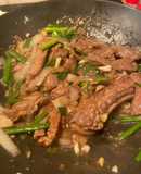 Stir-Fried Beef with Ginger and Green Onion