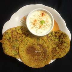 A picture of Split yellow moong dal cheela/dhirde.