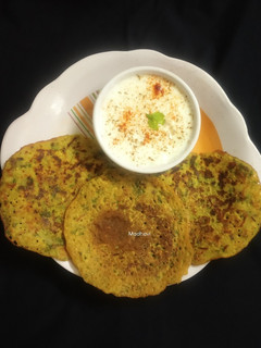 A picture of Split yellow moong dal cheela/dhirde.