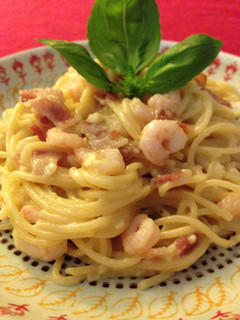 Una foto de Espaguetis carbonara (los de toda la vida)