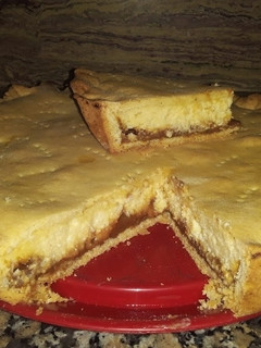 Una foto de Tarta de ricota y dulce de leche