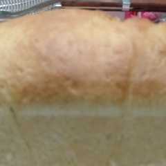 A picture of Roti tawar oven tangkring.