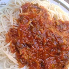 A picture of Spaghetti with stew.