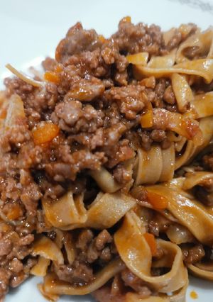 Foto di Fettuccine di castagne con ragù di macinato di scottona