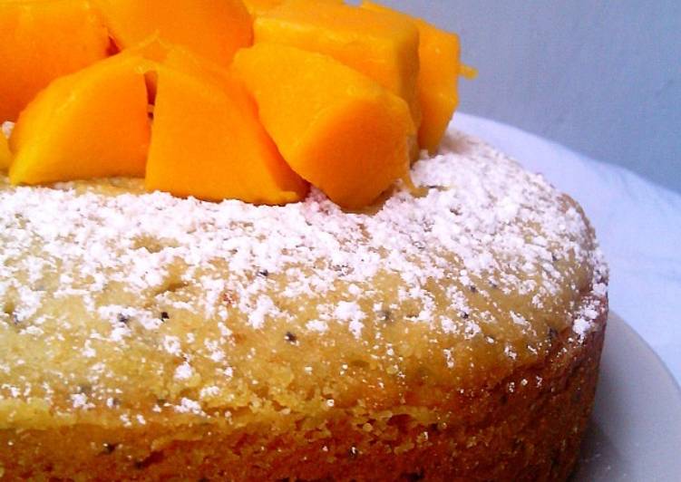 Lemon Poppy Seeds Cake