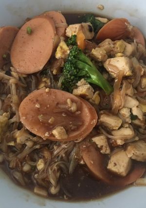 Foto resep Jamur Enoki with Sosis Tofu Blackpaper (Cocok untuk diet) 🍄