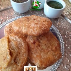 A picture of Kachori.
