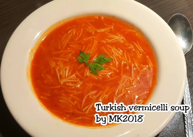 Turkish Vermicelli Soup