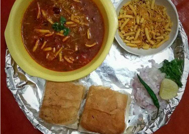 Misal pav