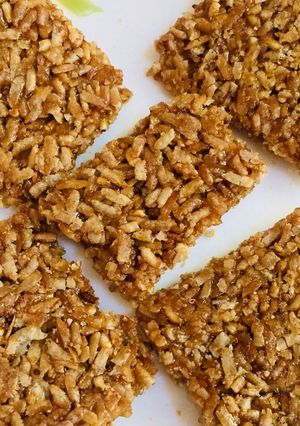 A picture of Poha ki Chikki.