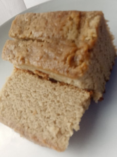 A picture of White chocolate Cake.