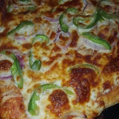 A picture of Homemade Chicken Pizza.