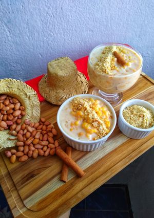 Foto de Mungunzá/Canjica com amendoim