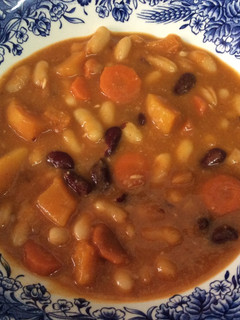Una foto de Alubias con calabaza