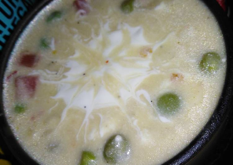 Creamy macroni soup