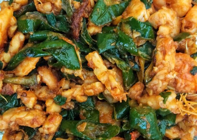 Cara Gampang Menyiapkan Udang Cabe Ijo, Sempurna