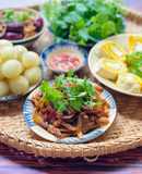 Thịt Kho Củ Cải Khô