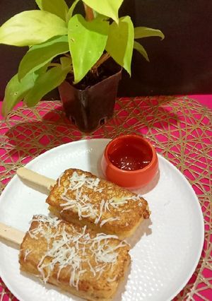 A picture of Bread Eggs Lollipop French Toast.