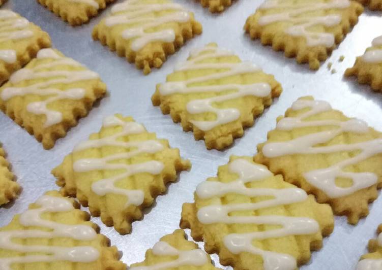 Lemon butter cookies