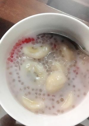 Hình của món Chè Chuối Nước Cốt Dừa.