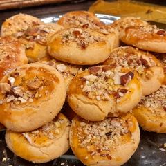 A picture of 🥳🥳desi ghee Naan Khatai🥳🥳.