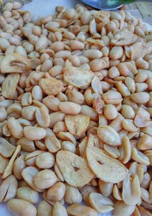 Foto resep Kacang bawang kesat renyah mudah 😁😁