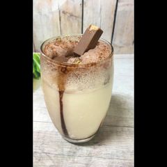 A picture of Kitkat Milkshake.