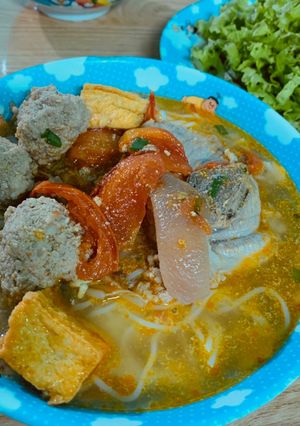 A picture of Bún riêu cua 🦀.