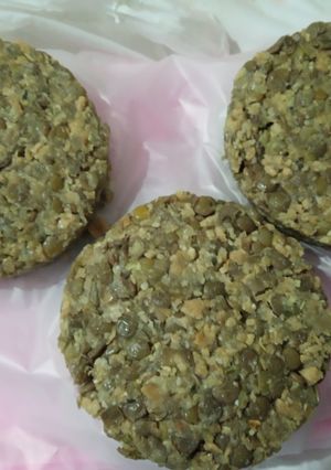 Una foto de Hamburguesas de lentejas y proteína de soja