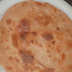A picture of Plain Khasta Paratha.
