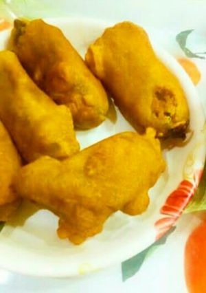 A picture of Stuffed Mirchi ke pakode.